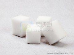 如何快速徹底清潔杯子里的茶漬？